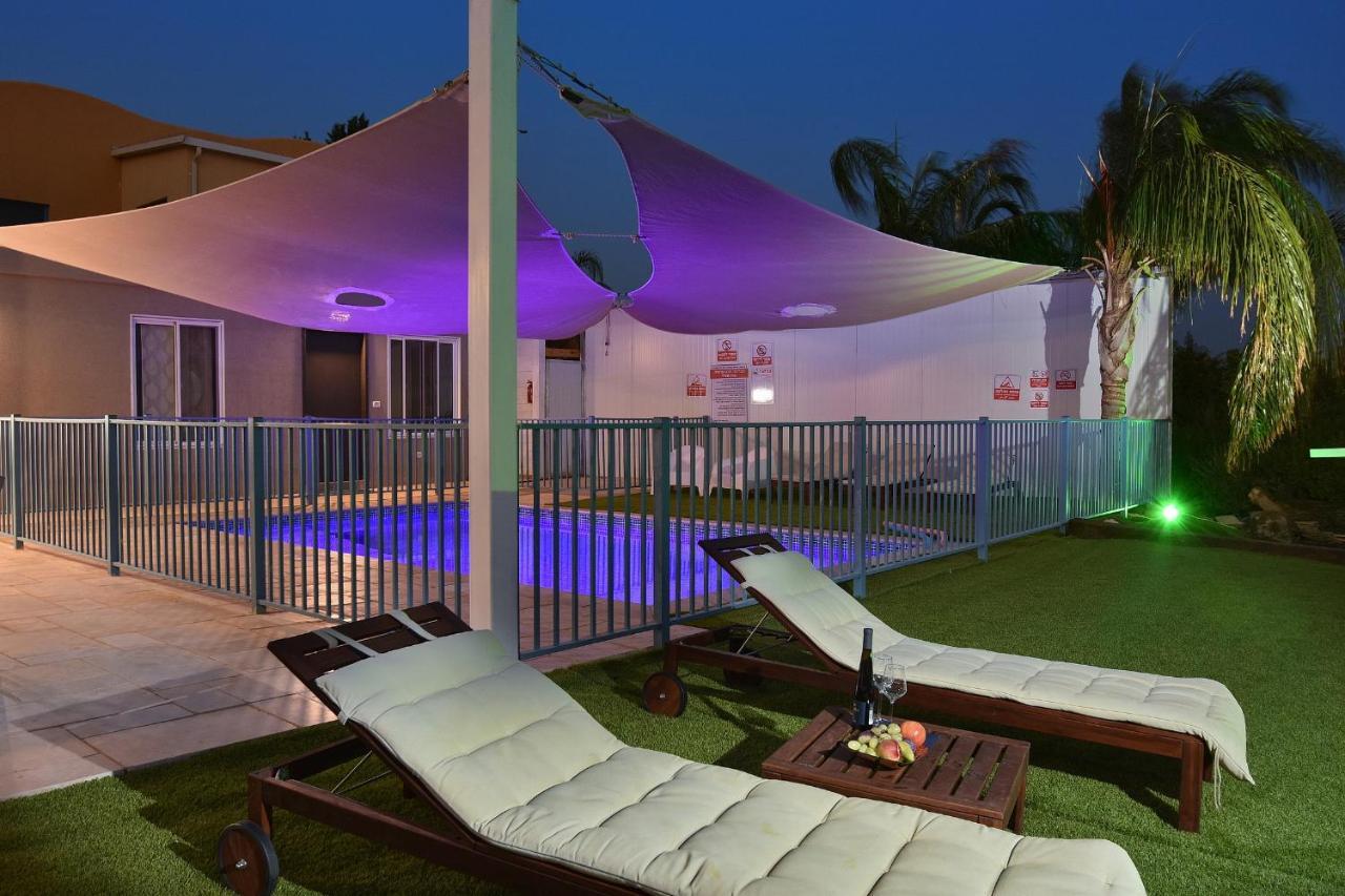 Shmulik'S Resort Couples Or Families Only 해드 네스 외부 사진