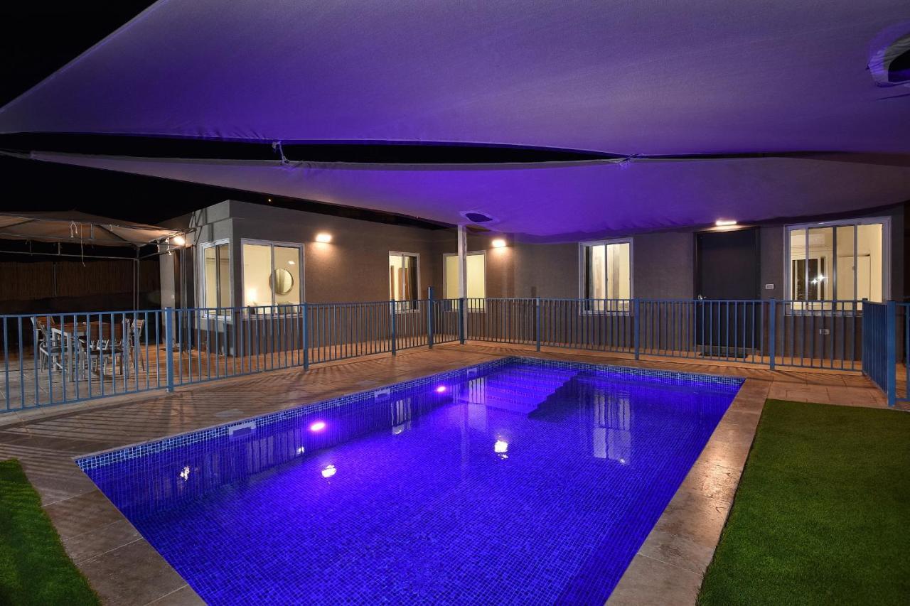 Shmulik'S Resort Couples Or Families Only 해드 네스 외부 사진